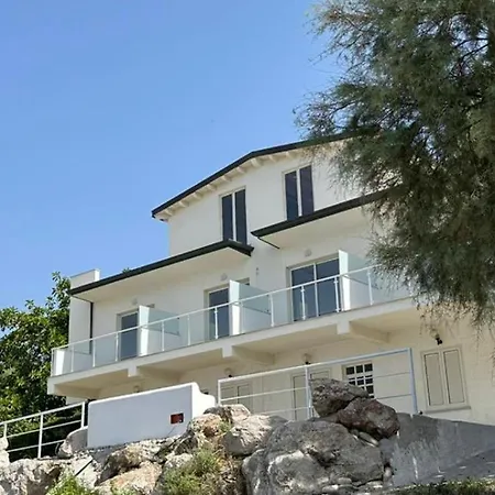 公寓式酒店 Emmebi